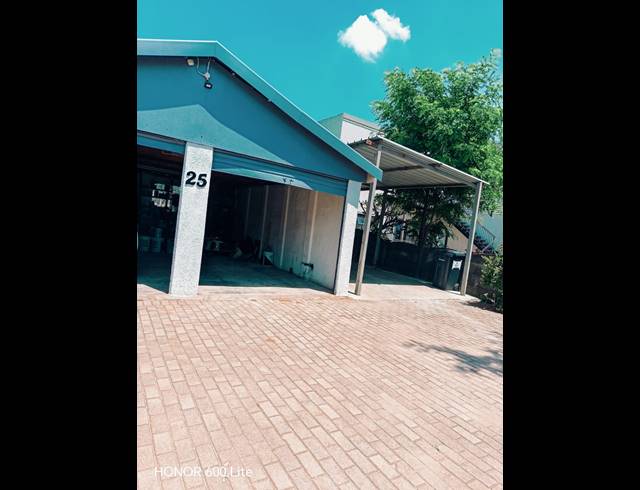 4 BEDROOM HOUSE FOR SALE IN BIRCHLEIGH